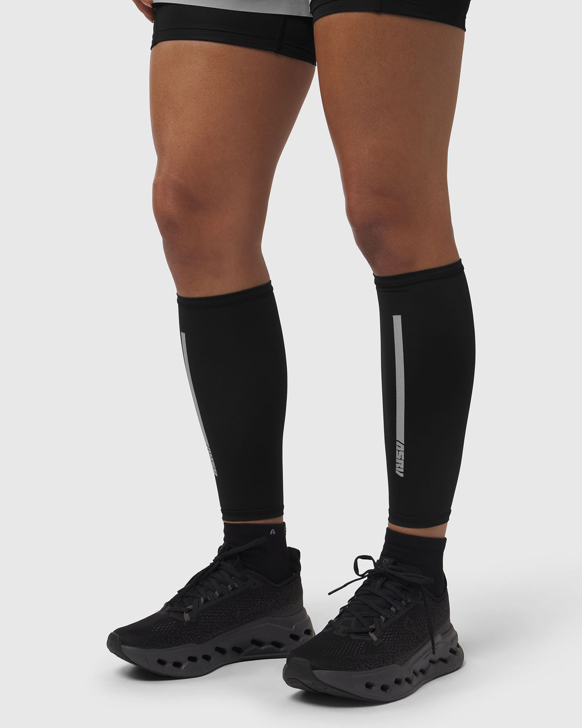WarpFlexx® Calf Sleeve - Black "Blade"