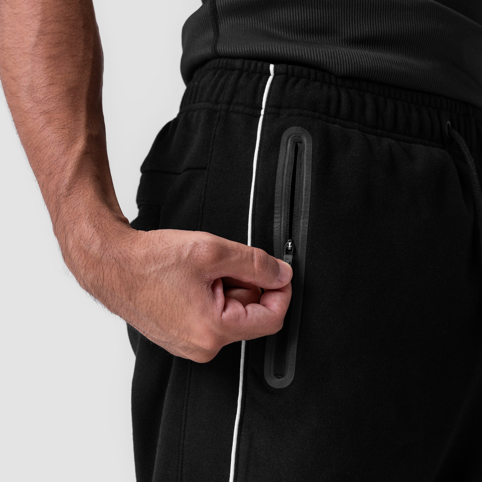 0998. Herringbone Terry Snap Button Sweats - Black – ASRV