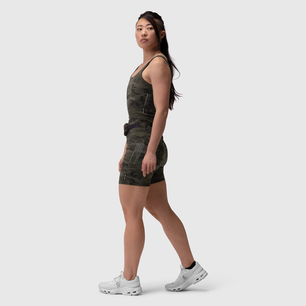 W029 LYCRA® 3-in-1 Biker Short in Dark Camo, model side view