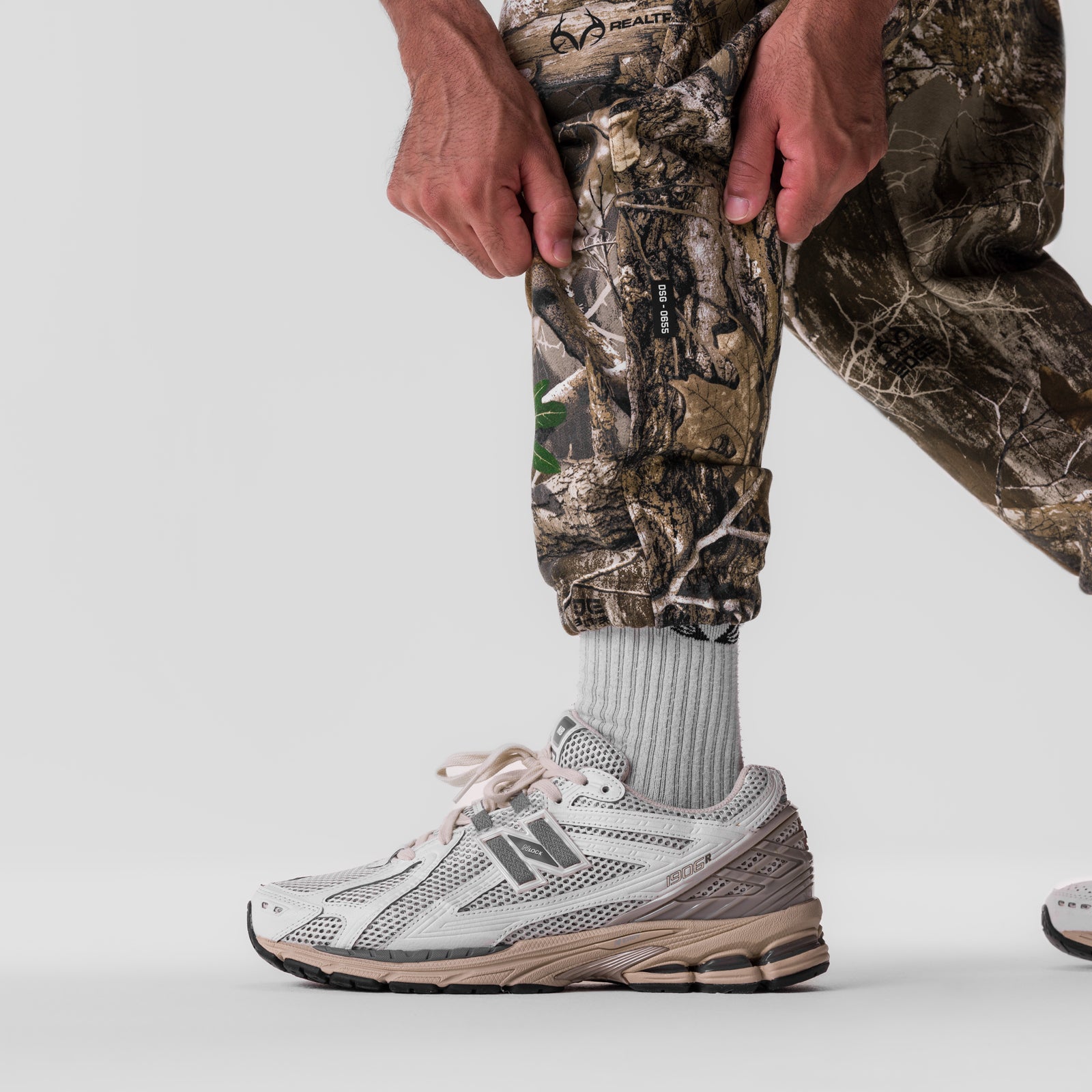0655. Tech-Terry™ Oversized Sweats - Realtree® Camo 0655. Tech-Terry™ Oversized Sweats - Realtree® Camo