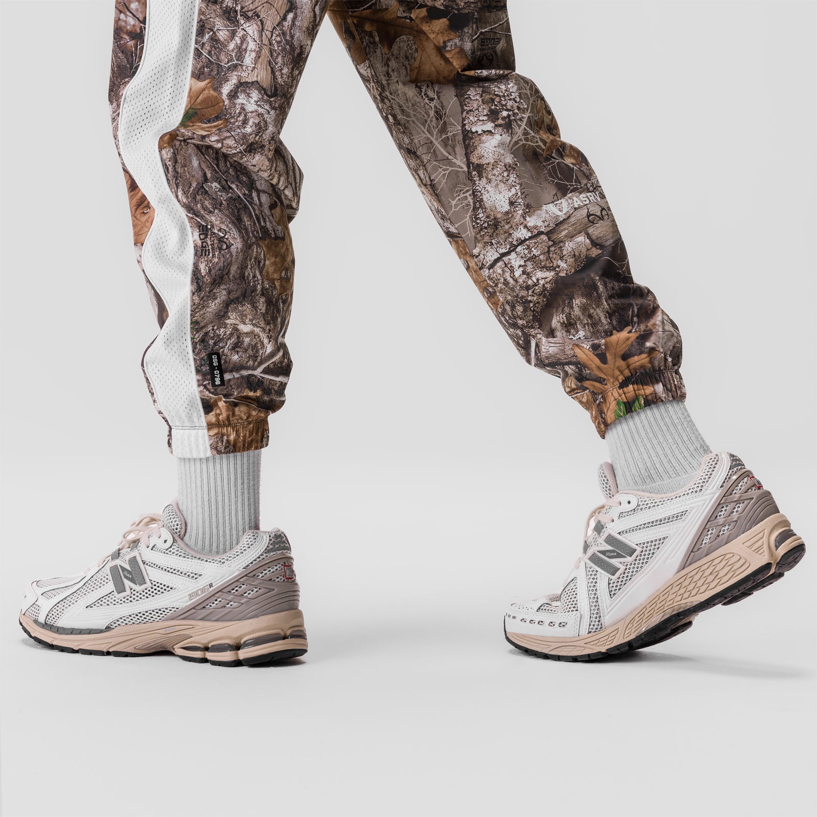 0796. Ripstop Oversized Track Pant Realtree Camo ASRV