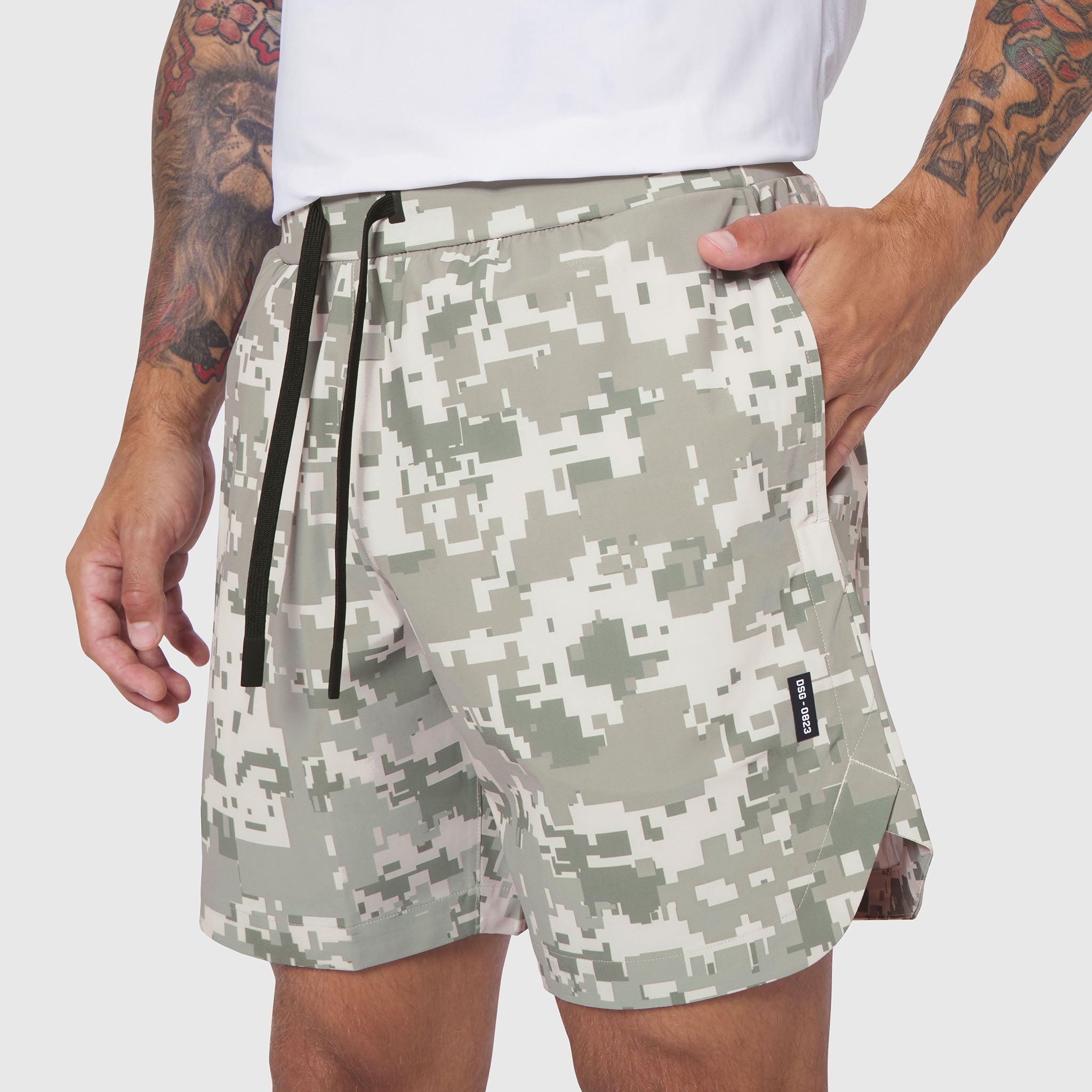 0823. Tetra-Lite® 7" Linerless Short - Digital Camo "Wings"