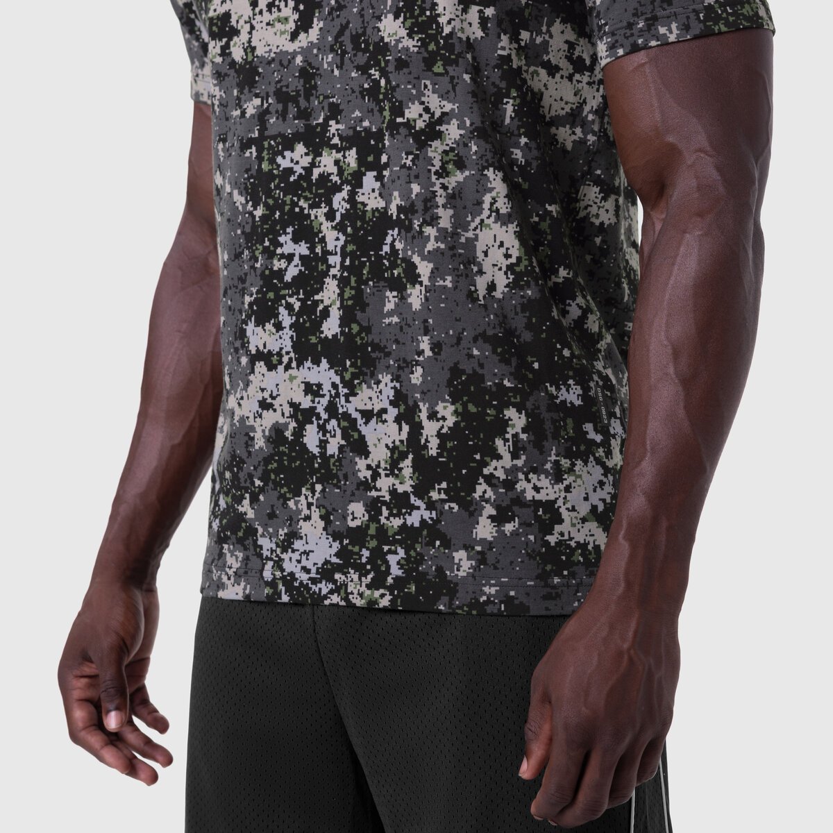 Supima® Essential Tee in Pixel Camo worn by model, side view