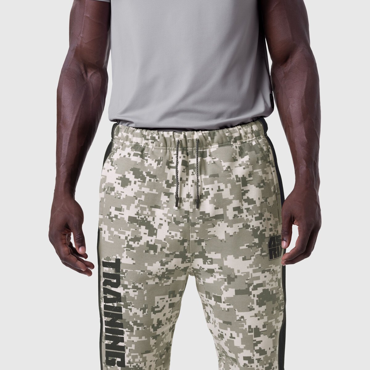 Tech-Terry Mesh Panel Sweats in Digital Camo Blade TD worn by model, front view
