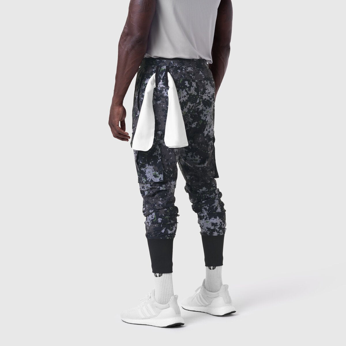 Tetra-Lite Cargo High Rib Jogger in pixel camo worn by model, side view