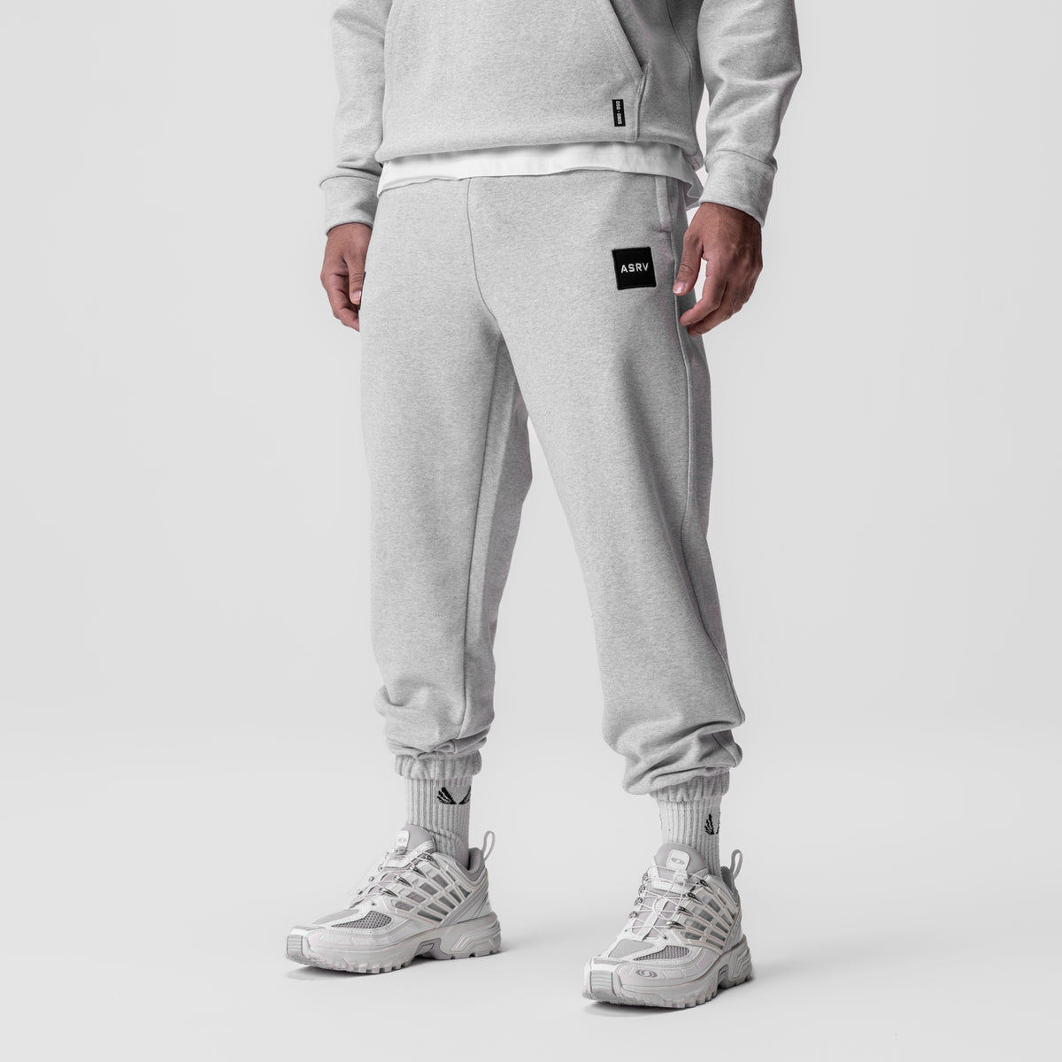 HeatherGrey_OversizedSweats_12