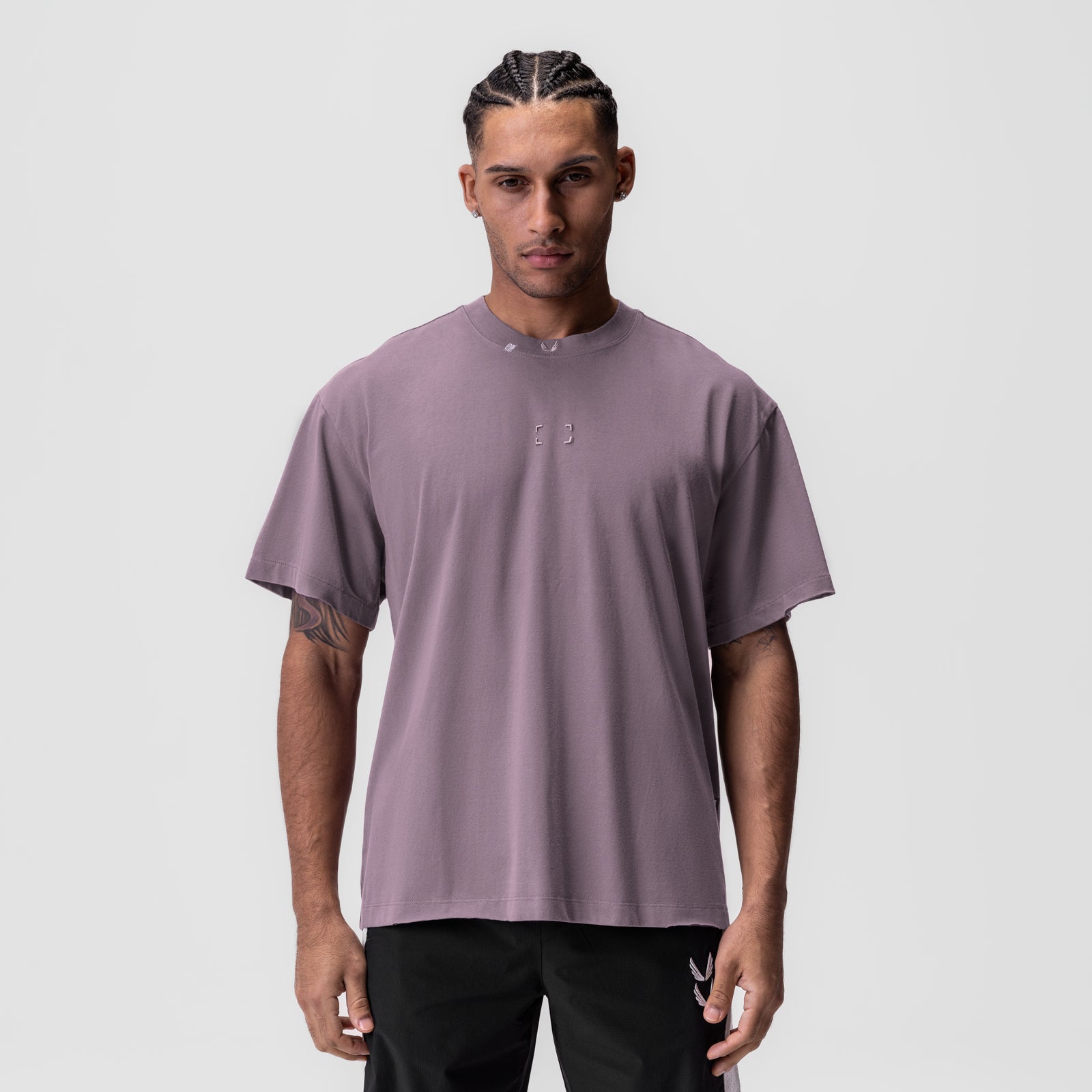 ★OAMC★ M ARROW TSHIRT MIST ARROW TSHIRT MIST OAMM241PRTS00 Arrow T-Shirt in Silt | OAMC