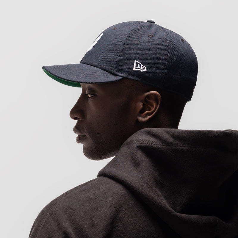 New Era 59Fifty Low Profile Hat - Navy/White “Wings”