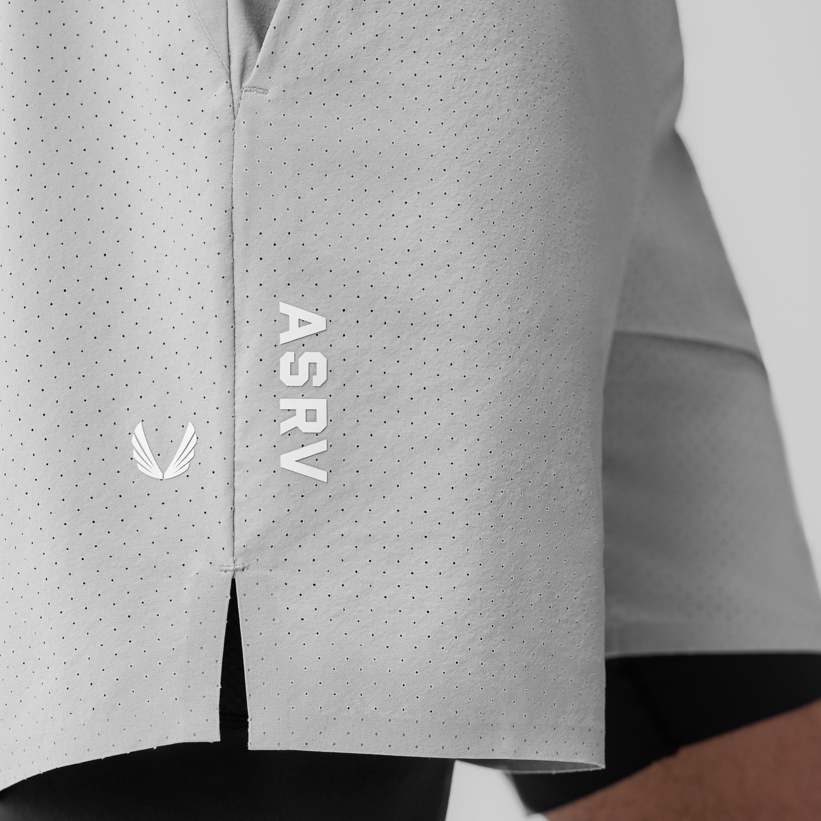 Aerotex Bonded 7" Liner Short in Slate Grey worn on model, side detail view