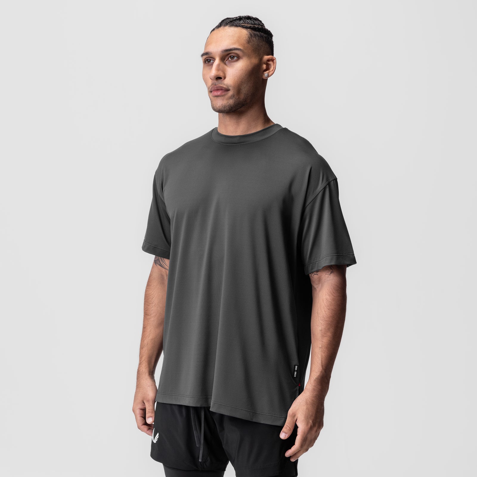 AeroSilver Oversized Tee in Space Grey, worn by model, front view