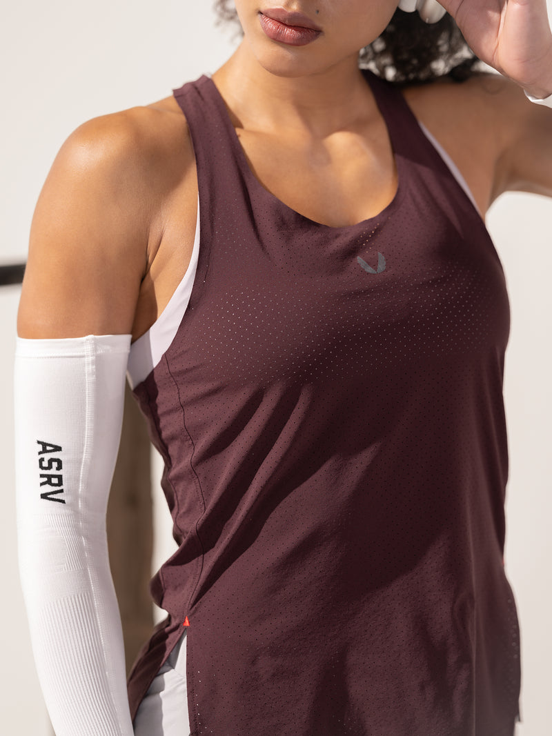W084. Aerotex™ Perforated Run Tank - Amber