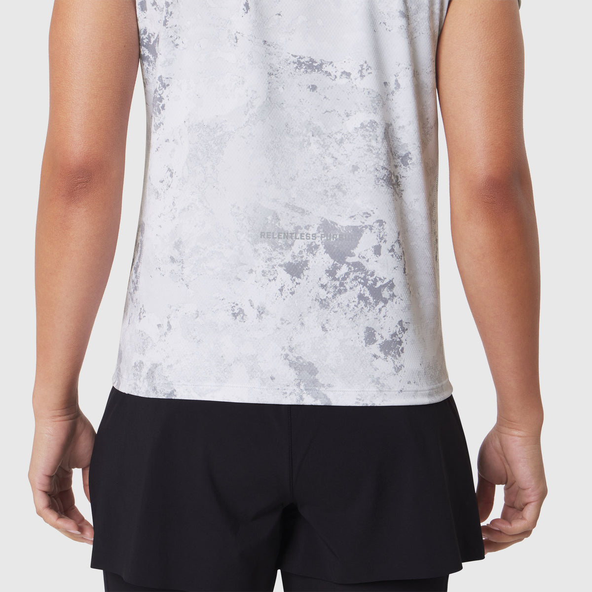 AEROSILVER® UPF50+ Run Tee in Sedona Snow Camo, back view on model