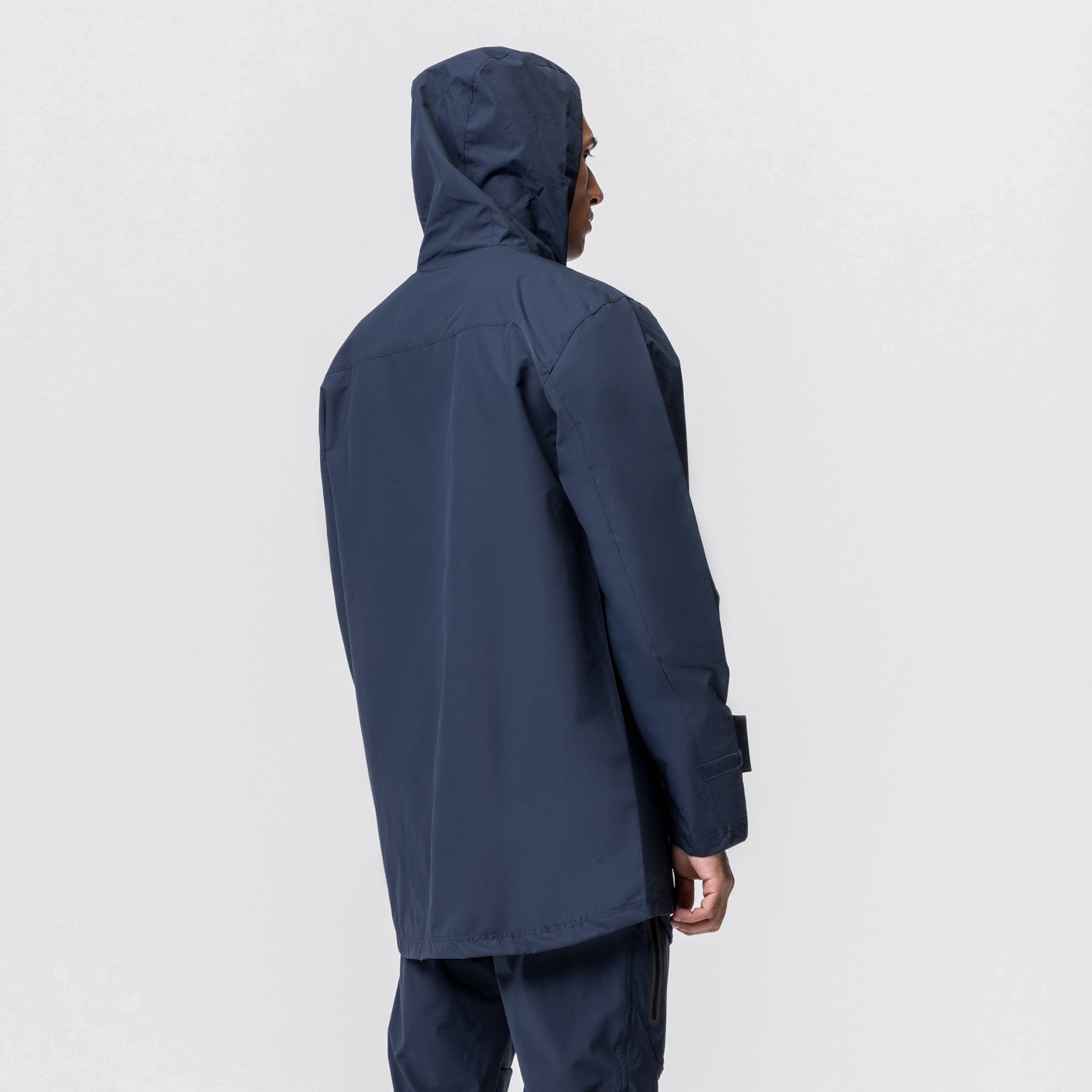Hipora® Tech Parka in navy, rear view on model